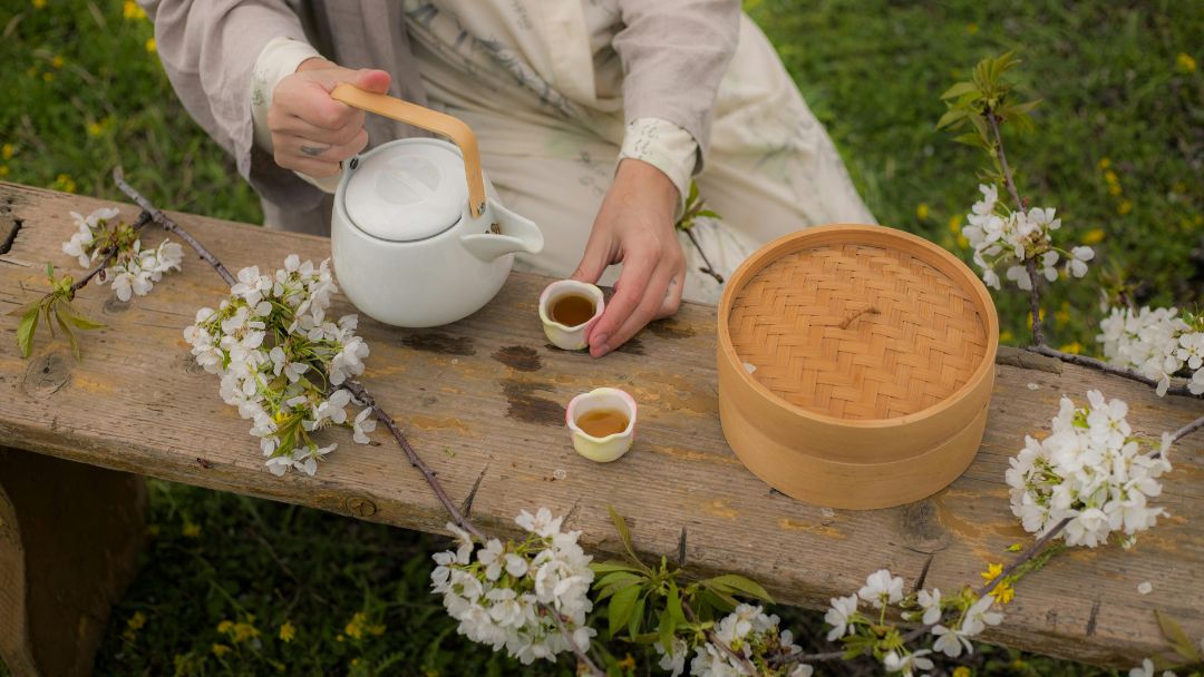 Forårste – 6 friske teer til lysere dage